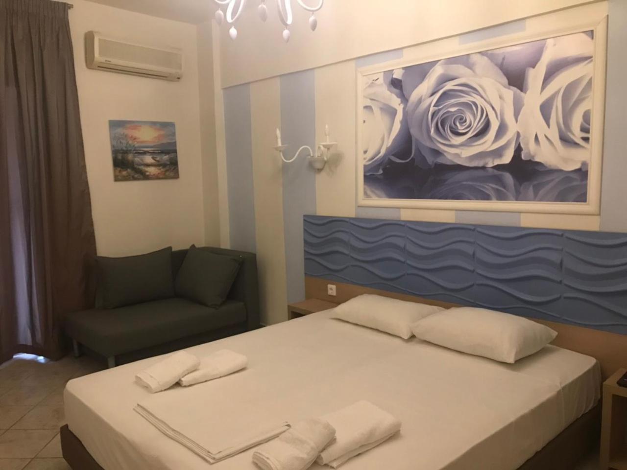 Leonidas Apartments And Suites Мола-Калива Экстерьер фото